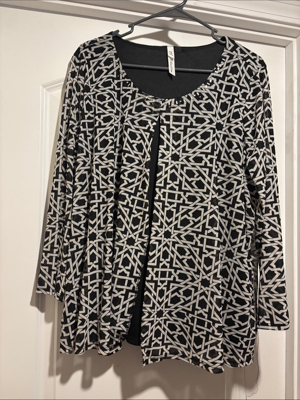 NY Collection Black & White Geometric 3/4 Sleeve Tunic